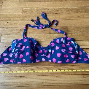 Unique Vintage Bikini Top in Hearts XL